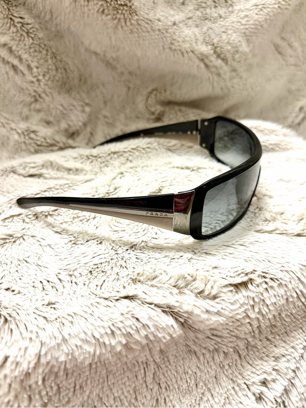 Prada SPR 03H Vintage Early 2000’s Shield Wrap Rectangle Sunglasses - Picture 3 of 11